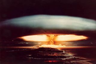 Explosion nucléaire 1